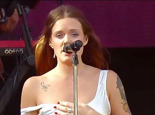 Tove Lo - Talking Body (Live at Rock In Rio Las Vegas)