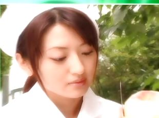 Japanese nurse loves pleasing pulsating dongs to make men better