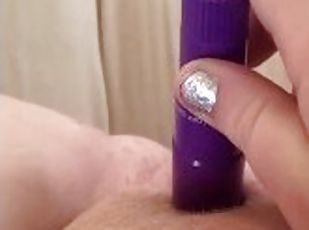 Edging myself to orgasm with my vibrator