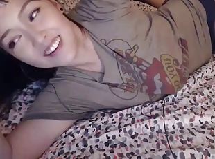 Asian solo dildo