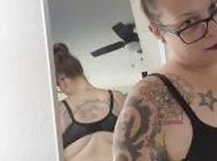 milfka, mamka, bbw, pov, nohavičky, jazdenie, fetišistické, fajčenie-smoking, podprsenka