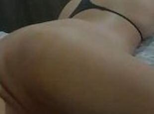 Cheating Girlfriend Sends Snapchat Video Showing Her Ass