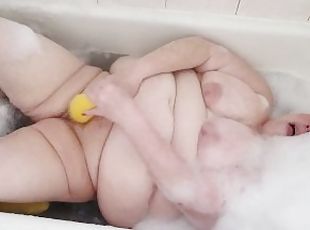 BBW Bubble Bath w/ Veggie Surprise