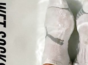 Wet Socks Fetish *SOAKED in bath tub*