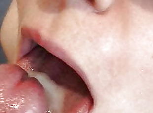 Amateur cum in mouth