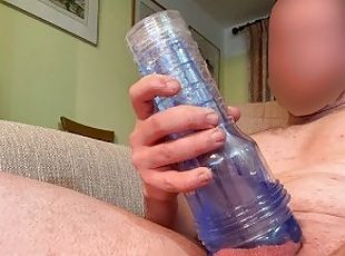 Testing the Fleshlight BLOWJOB Simulator  It Feels so REALISTIC  Mind Blowing ORGASM, CUMSHOT