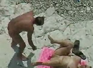 Voyeur Cam Catches Couple Fucking on a Beach