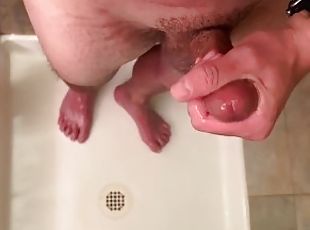 SHOWER: Quick Cum Before Bed