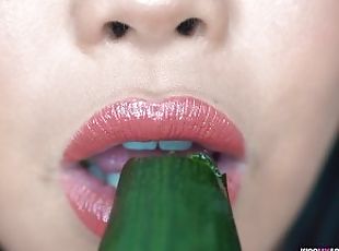 ASMR Eating mandarin and cucumber