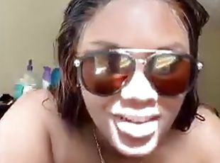 culo, tetas-grandes, amateur, negra-ebony, webcam, bailando, a-solas, tatuaje