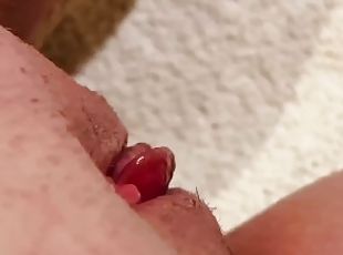 Extra wet teen fingering