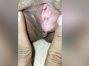 Today Exclusive- Cute Desi Girl Boobs And Pussy Video Record By Lover