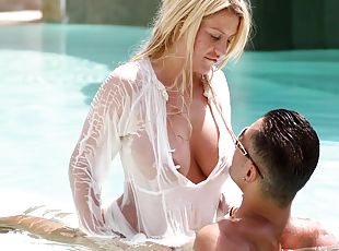 Busty MILF Sienna Day fucks her husband in a pool on a vacation