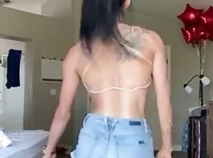 Femme Flex (onlyfans.comtifftuffstuff)