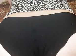 my stepsister with a firm big ass caresses herself to orgasm, in black panties