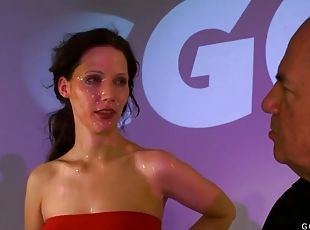 Viktoria Goo gets extreme bukkakes and cumshots