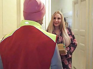 German Teen Couple talk postman to Fuck his Girlfriend while he watch