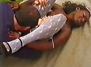 Uk ebony layla fucked in the park