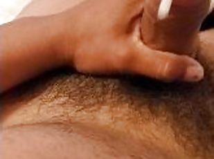 Cumshot latino uncut