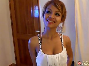 Thai whore mind-blowing POV sex clip