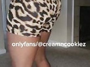 Slimthick ebony shaking ass